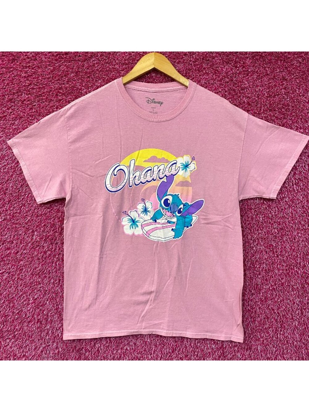Disney Lilo & Stitch Ohana Surfs Up Stitch Pink T-Shirt Large
